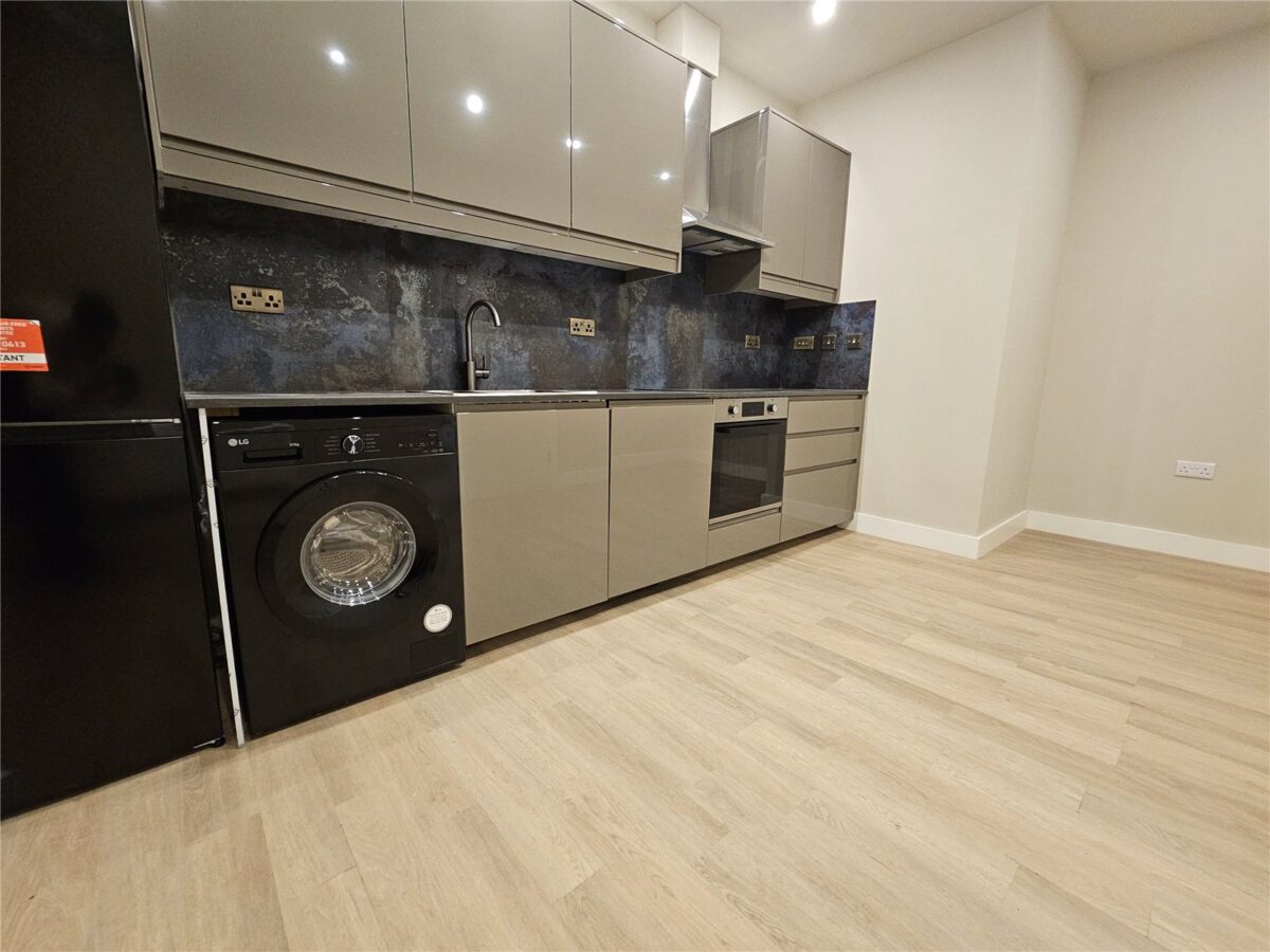 North End, Croydon, CR0, photo 6