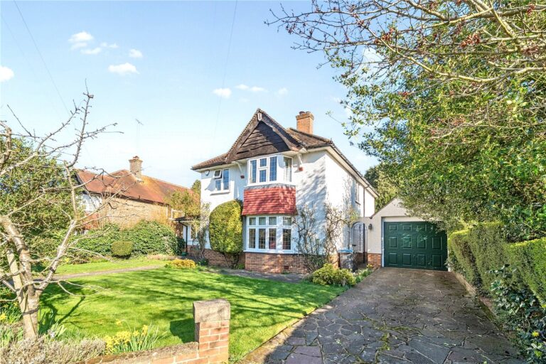 scrsah_scr260682_img_16.jpg Ballards Way, South Croydon, CR2, photo 17