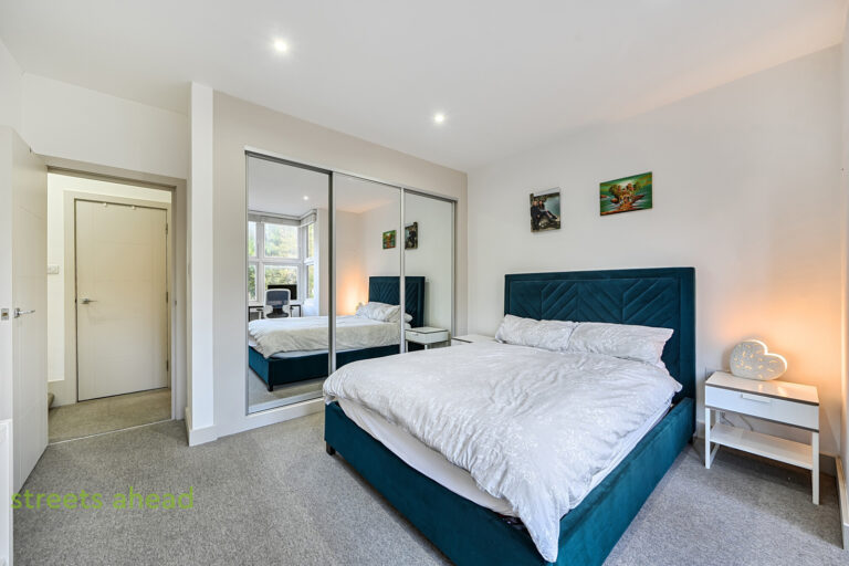 scrsah_scr260697_img_09.jpg Croham Road, South Croydon, CR2, photo 10