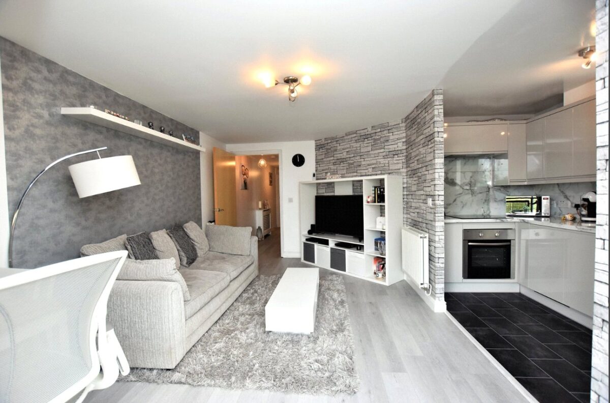 snwsah crp230631 l img 04