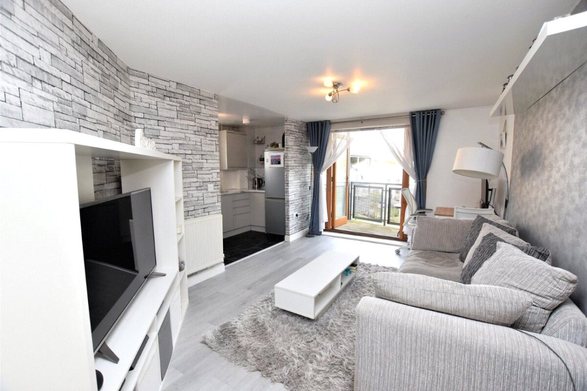 snwsah crp230631 l img 05