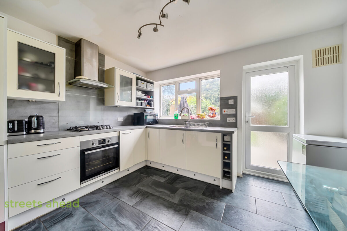 snwsah crp250345 img 02