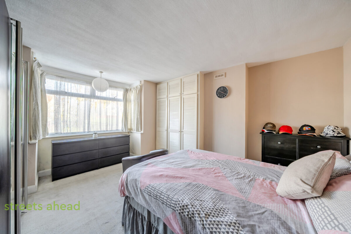 snwsah crp250357 img 01