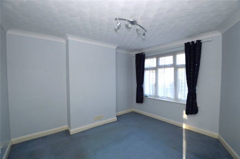 Birchanger Road, London, SE25, photo 4