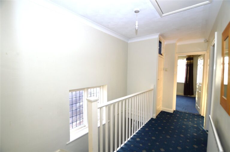 Birchanger Road, London, SE25, photo 6
