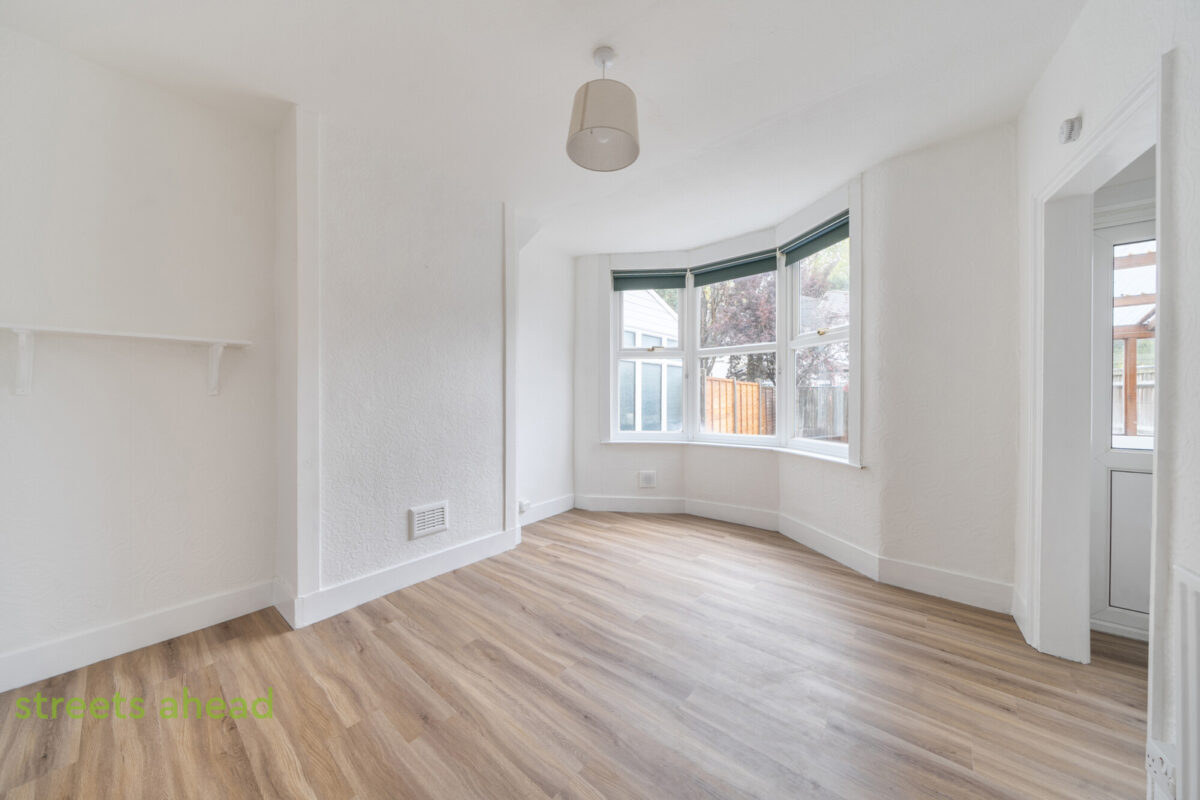snwsah_snw080370_l_img_03.jpg Aylett Road, London, SE25, photo 4