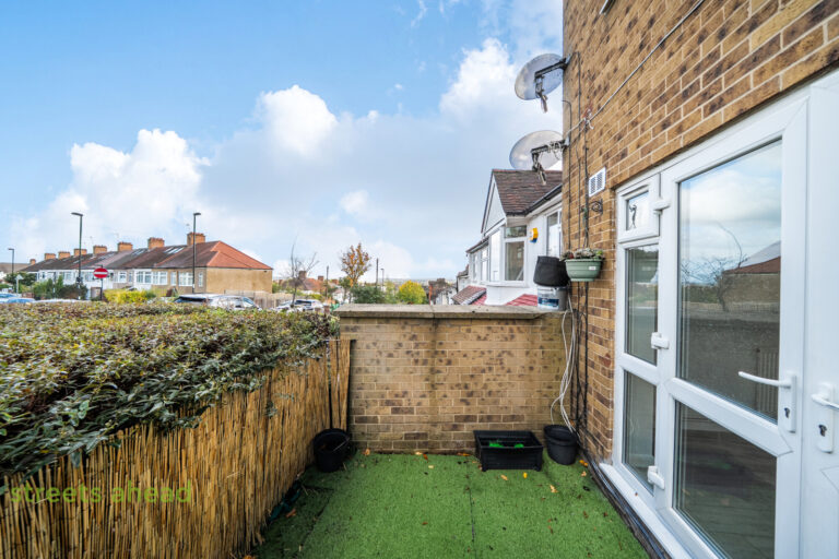 snwsah_snw240218_img_11.jpg Parry Road, London, SE25, photo 12