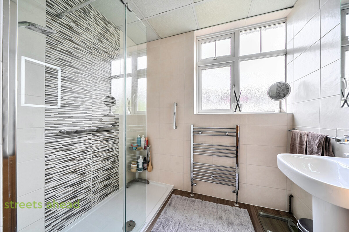 South Norwood Hill, London, SE25, photo 4