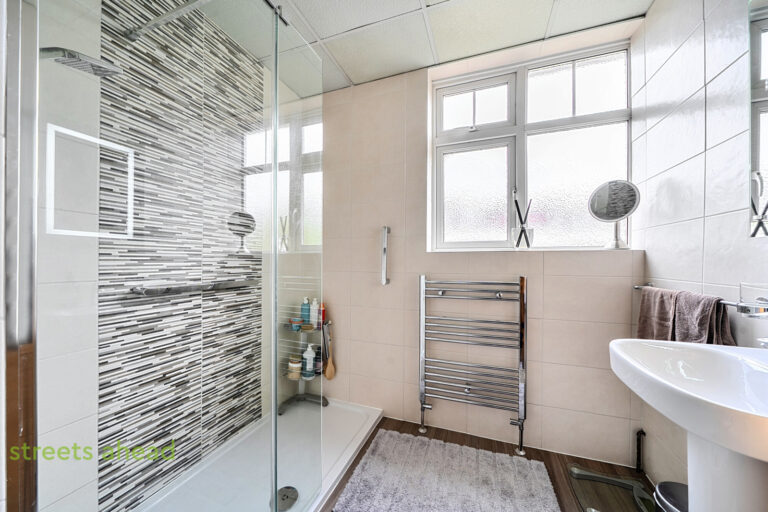 South Norwood Hill, London, SE25, photo 4