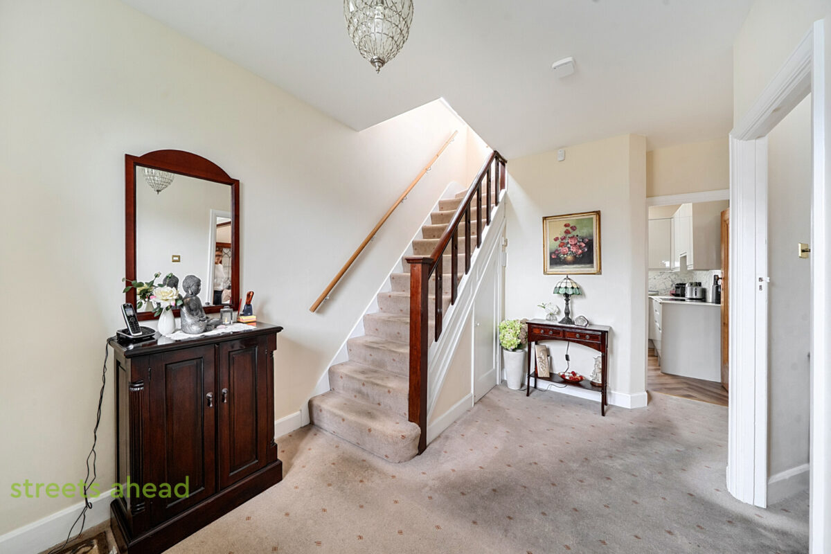 South Norwood Hill, London, SE25, photo 8