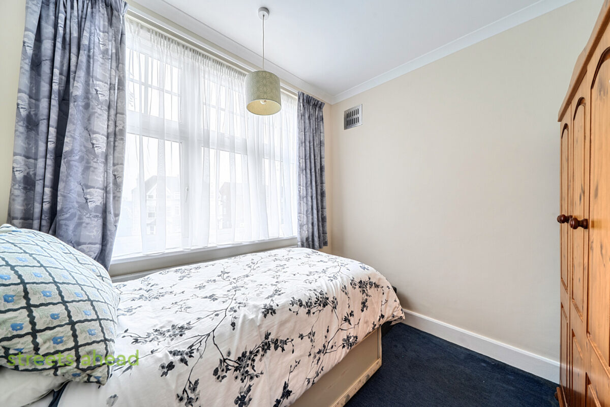 South Norwood Hill, London, SE25, photo 13