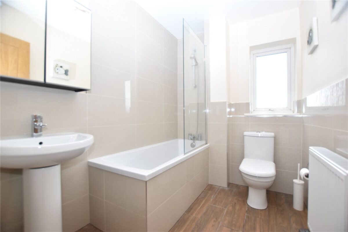 snwsah_snw250100_l_img_05.jpg Station Road, London, SE25, photo 6