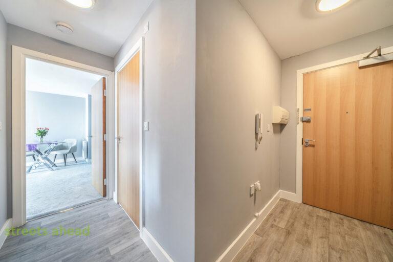Watson Place, London, SE25, photo 9