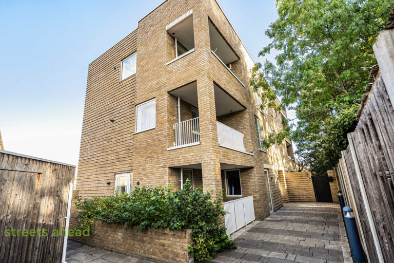 Maiden Mews, London, SE25, photo 8