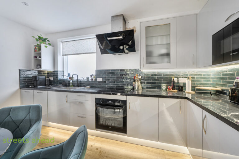 Maiden Mews, London, SE25, photo 11