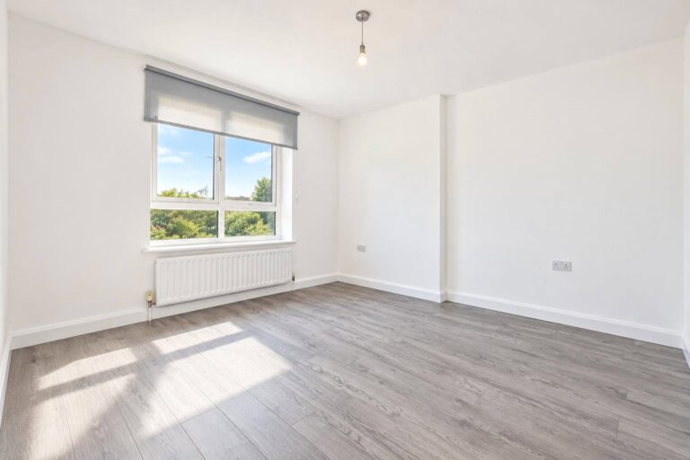 Albert Road, London, SE25, photo 4