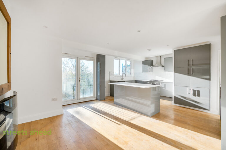 Ross Road, London, SE25, photo 3