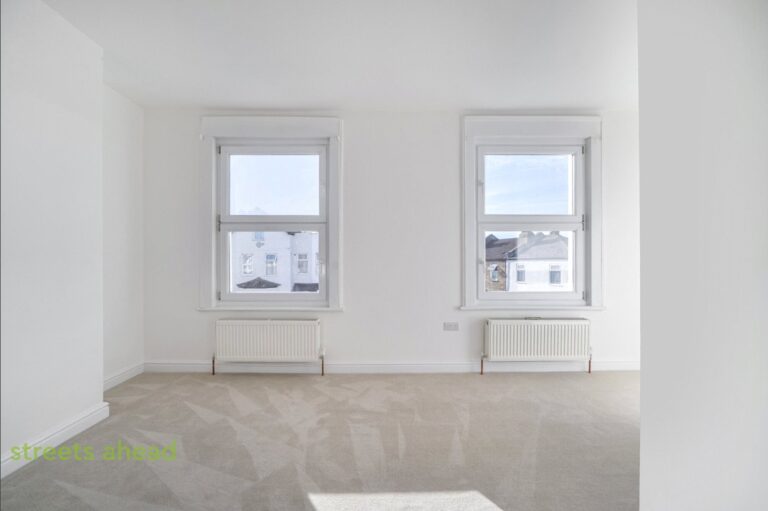 snwsah_snw260288_l_img_05.jpg Fernham Road, Thornton Heath, CR7, photo 6