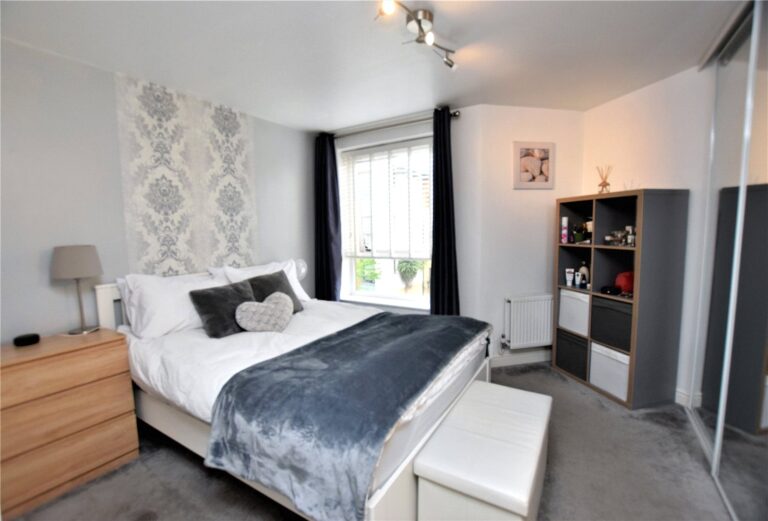 snwsah_snw260292_img_03.jpg Harry Close, Croydon, CR0, photo 4