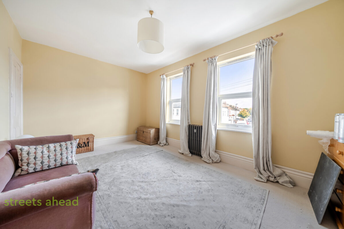 snwsah_tho260180_l_img_09.jpg Wiltshire Road, Thornton Heath, CR7, photo 10