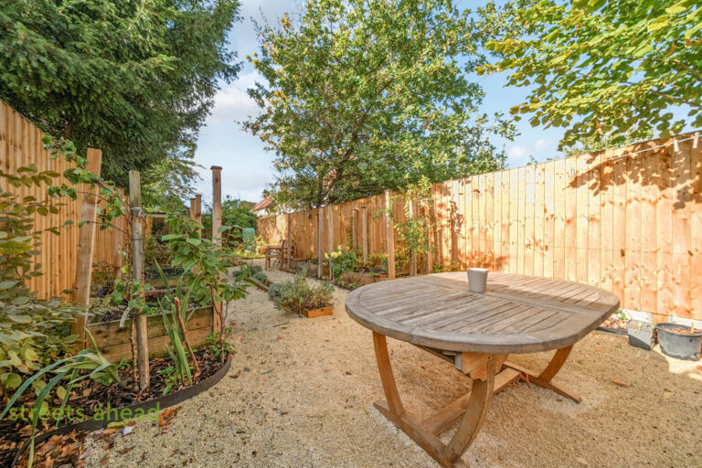 snwsah_tho260180_l_img_18.jpg Wiltshire Road, Thornton Heath, CR7, photo 19