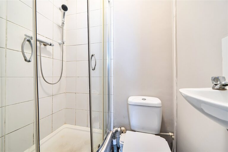 snwsah_tho260208_l_img_02.jpg Cotford Road, Thornton Heath, CR7, photo 3