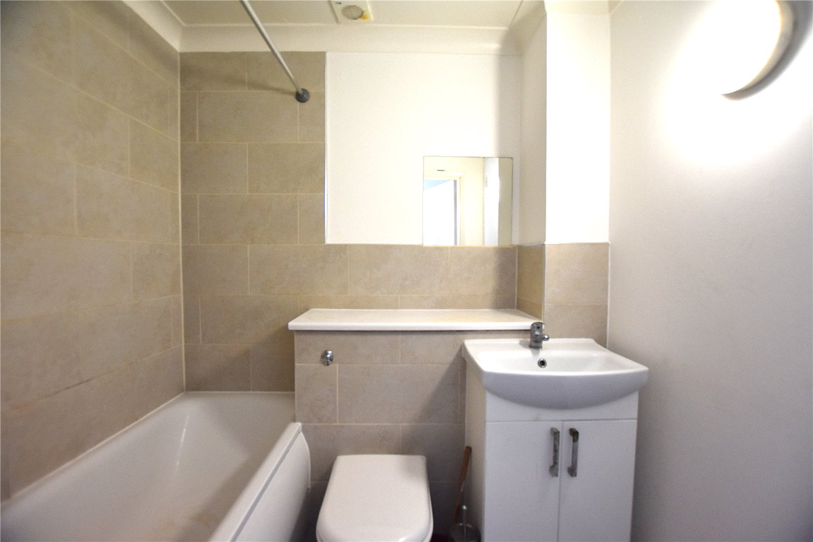 thosah crp240301 l img 06