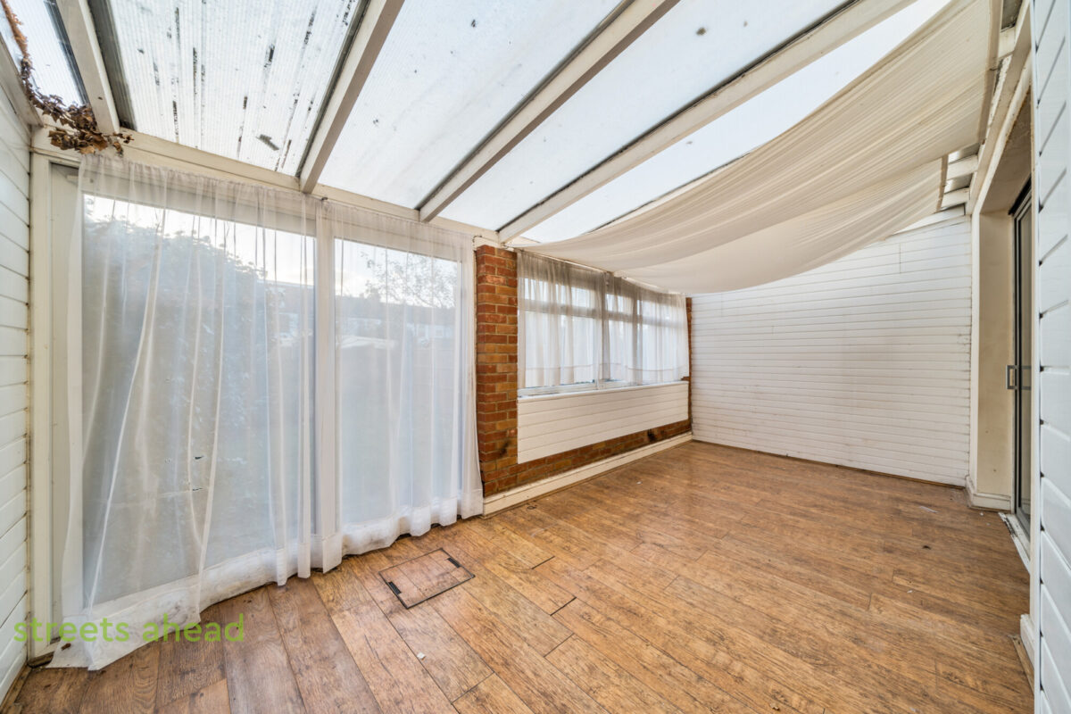 thosah tho250211 img 15