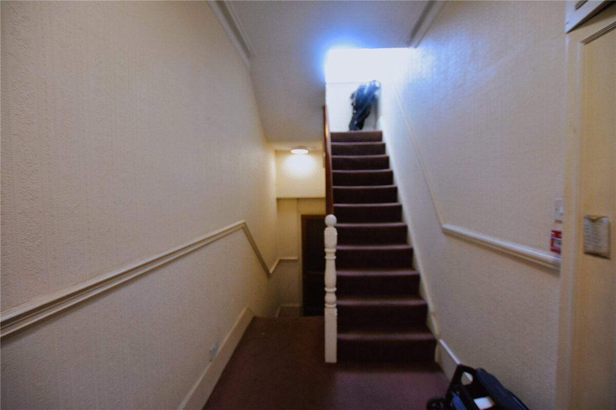 thosah_tho260173_l_img_10.jpg thosah tho260173 l img 10