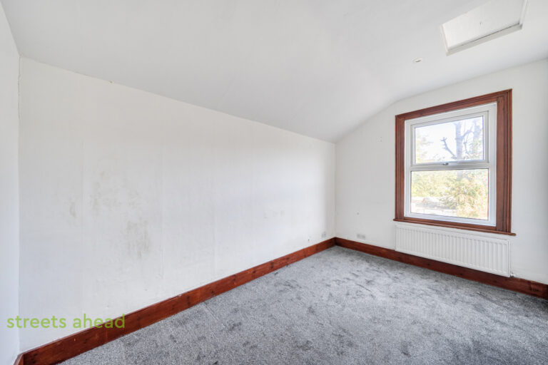 thosah_tho260214_img_05-v2.jpg Frant Road, Thornton Heath, CR7, photo 6