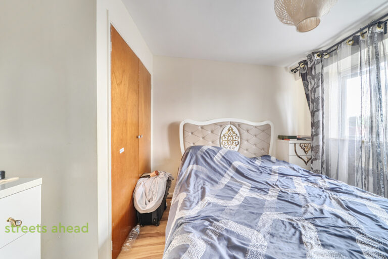 thosah_tho260264_img_05.jpg London Road, Thornton Heath, CR7, photo 6