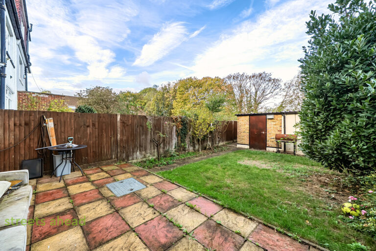 thosah_tho260277_img_11.jpg Limpsfield Avenue, Thornton Heath, CR7, photo 12